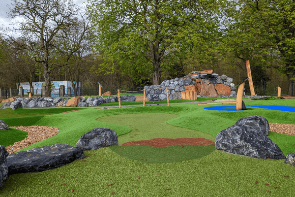 Adventure Minigolf Duisburg Bahn